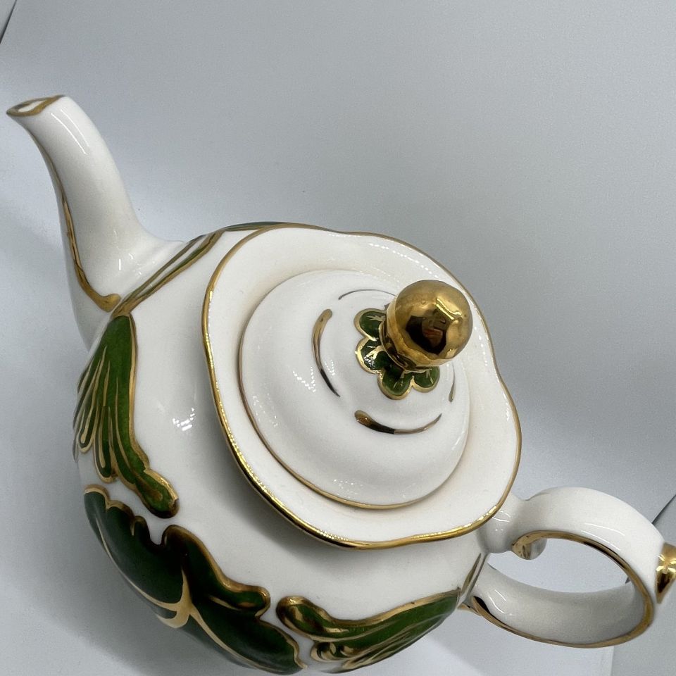 El Boyaması Çınar Demlik/Pot