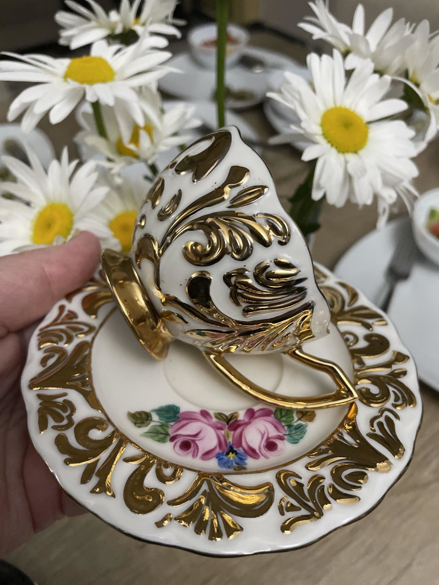 El Boyaması Begüm Fincan (beyaz) beyaz