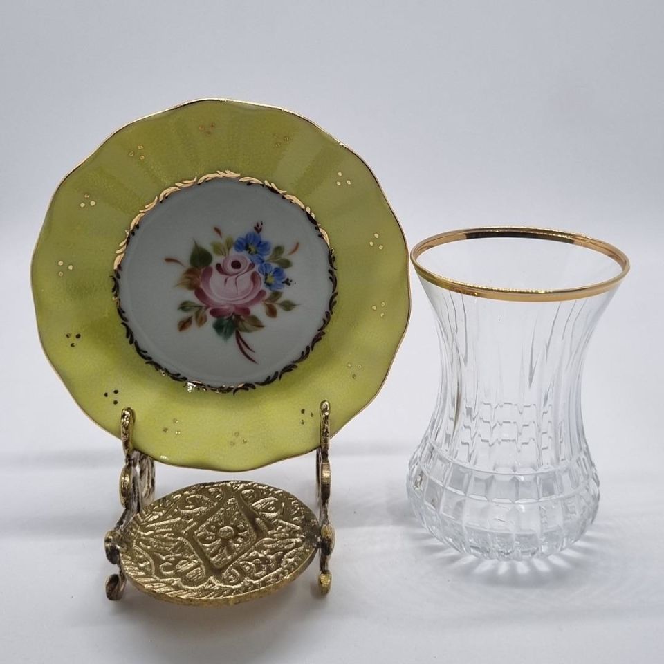 El Boyaması Klasik Çay Tabağı