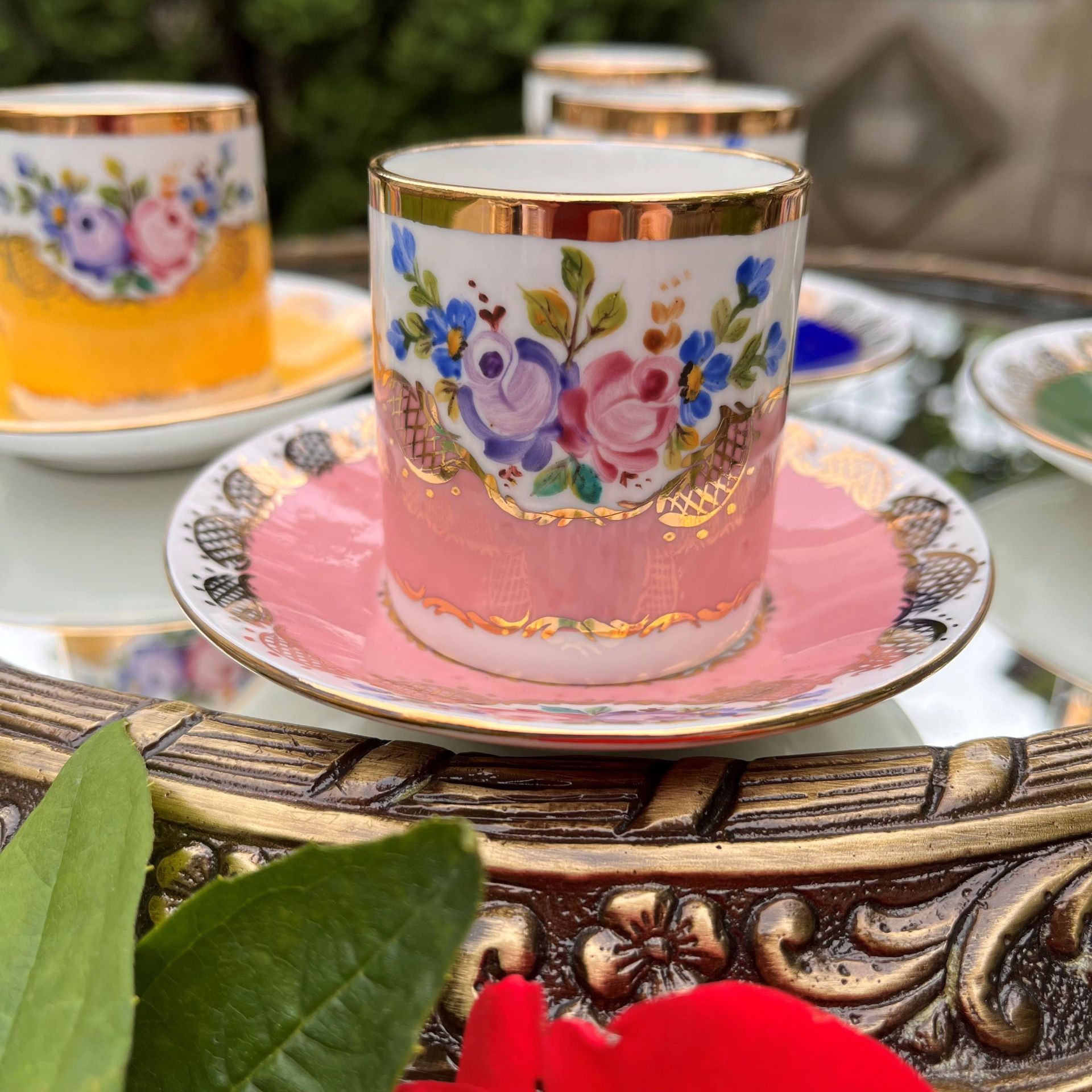 El Boyaması Leyla Fincan Pembe