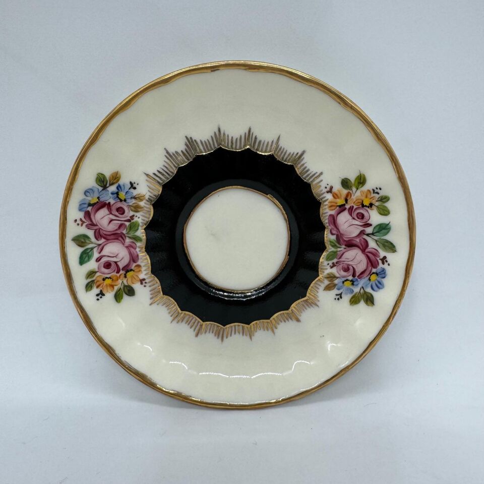 El Boyaması Melike Fincan Siyah